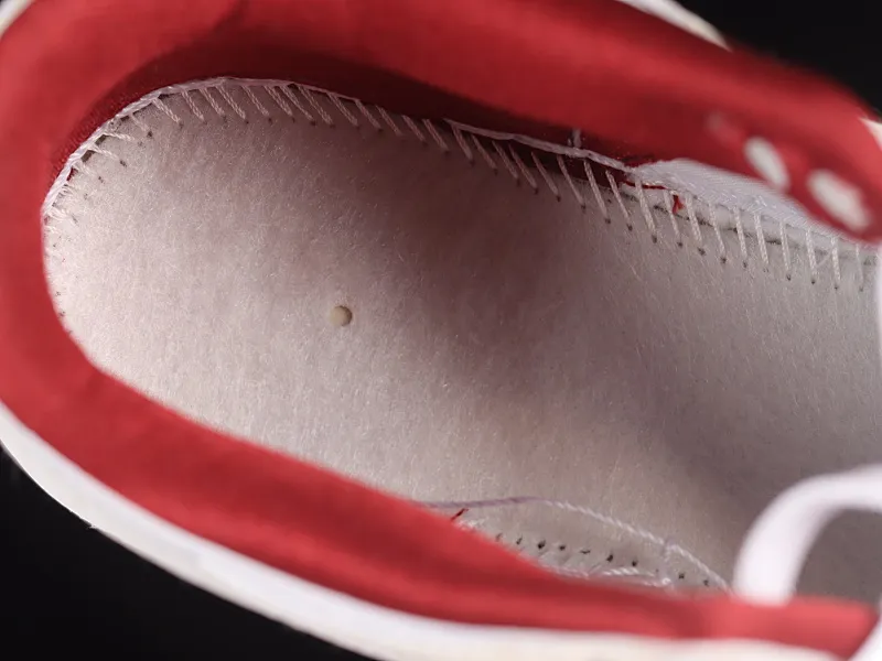 All Categories Nk SB Dunk Series Nk SB Dunk Low Low-top sneakers Cost-effective version Nk Dunk Low "Team Red" Metal buckle off-white SB low-top sports and leisure sneakers DV1160-100